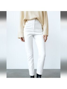 NWT Zara Gold Button Straight Leg White Jeans, Size XXL
